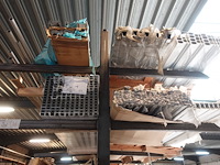 Inhoud rek - afbeelding 7 van  11