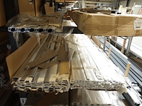 Inhoud rek - afbeelding 9 van  11