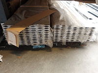 Inhoud rek - afbeelding 10 van  11