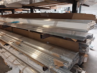 Inhoud rek - afbeelding 11 van  11