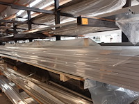 Inhoud rek - afbeelding 3 van  12