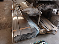 Inhoud rek - afbeelding 6 van  12