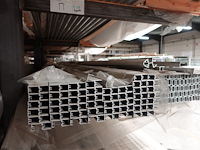 Inhoud rek - afbeelding 10 van  12