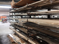 Inhoud rek - afbeelding 10 van  10