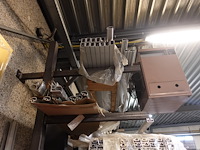 Inhoud rek - afbeelding 3 van  7