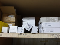 Inhoud rek - afbeelding 2 van  16