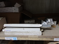 Inhoud rek - afbeelding 5 van  16