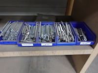 Inhoud rek - afbeelding 12 van  14