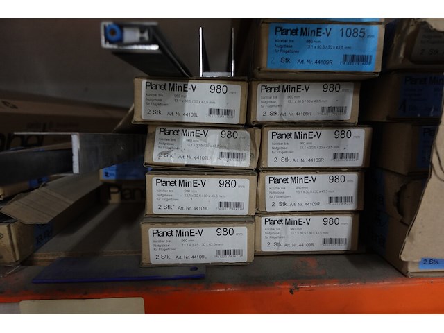 Inhoud rek - afbeelding 5 van  14