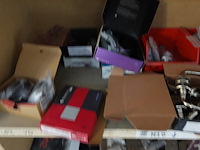 Inhoud rek - afbeelding 13 van  17