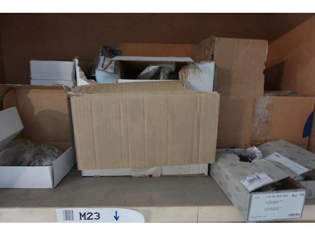 Inhoud rek - afbeelding 14 van  17