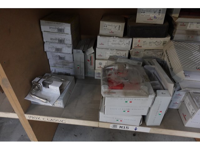 Inhoud rek - afbeelding 9 van  17