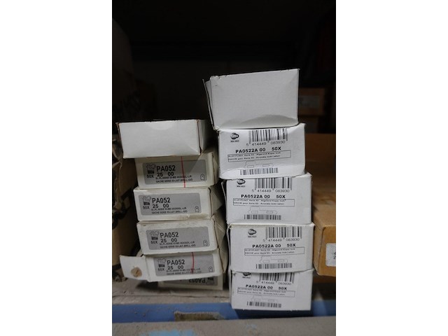 Inhoud rek - afbeelding 12 van  13