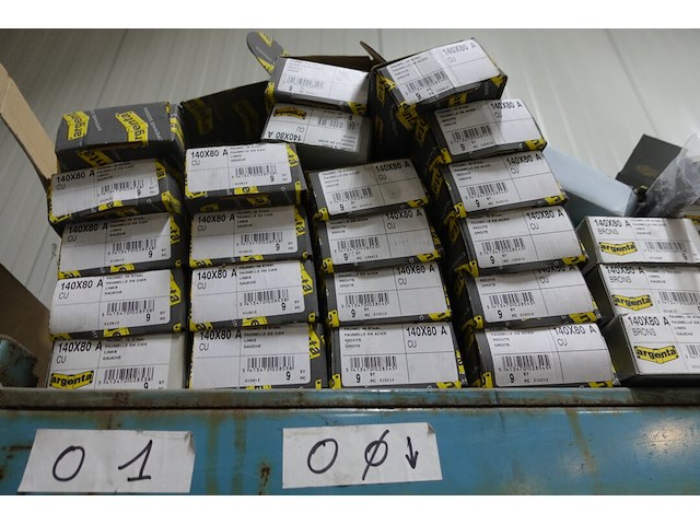 Inhoud rek - afbeelding 2 van  13