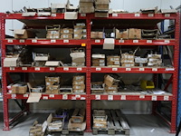 Inhoud rek - afbeelding 1 van  11