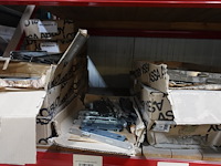 Inhoud rek - afbeelding 3 van  11