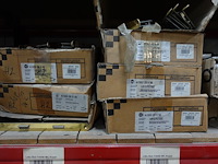 Inhoud rek - afbeelding 6 van  11