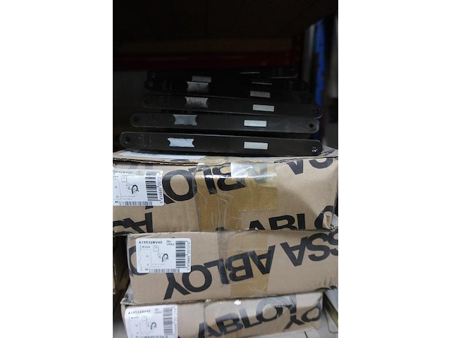 Inhoud rek - afbeelding 8 van  11