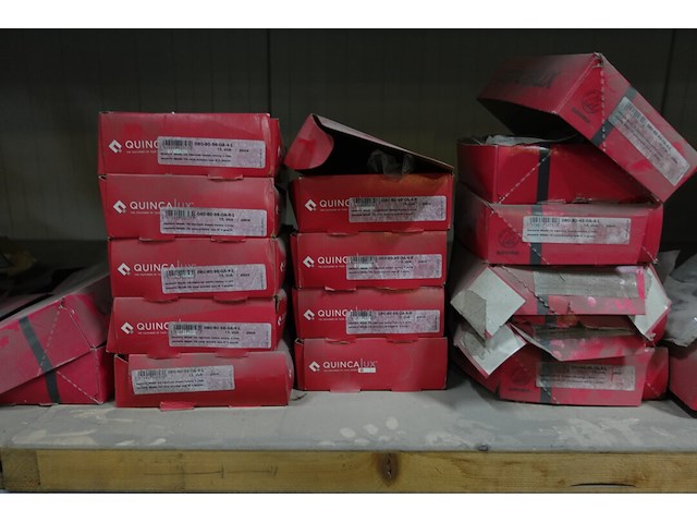 Inhoud rek - afbeelding 6 van  11