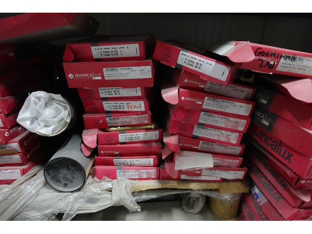 Inhoud rek - afbeelding 9 van  11