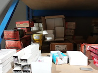 Inhoud rek - afbeelding 12 van  17