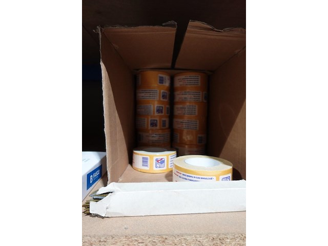 Inhoud rek - afbeelding 14 van  17