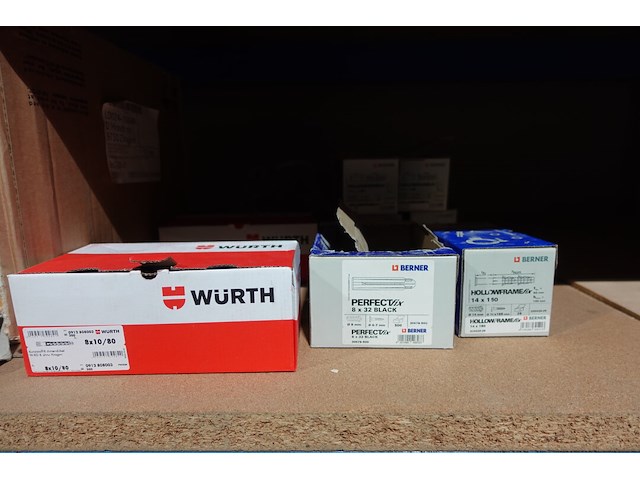 Inhoud rek - afbeelding 15 van  17