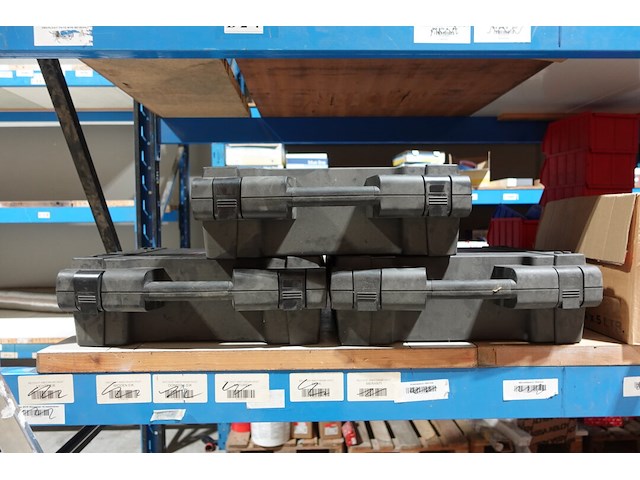 Inhoud rek - afbeelding 18 van  29