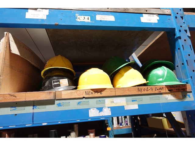 Inhoud rek - afbeelding 20 van  29