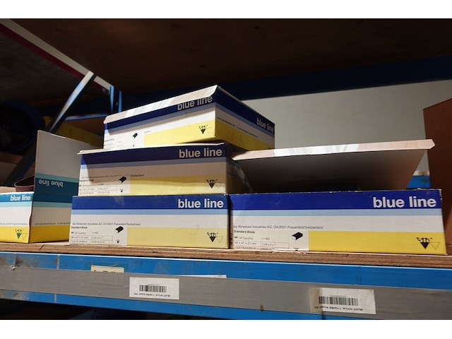 Inhoud rek - afbeelding 25 van  29