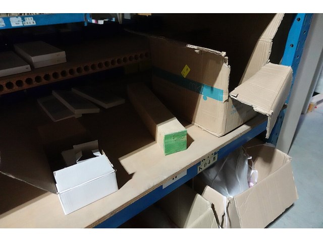 Inhoud rek - afbeelding 26 van  29