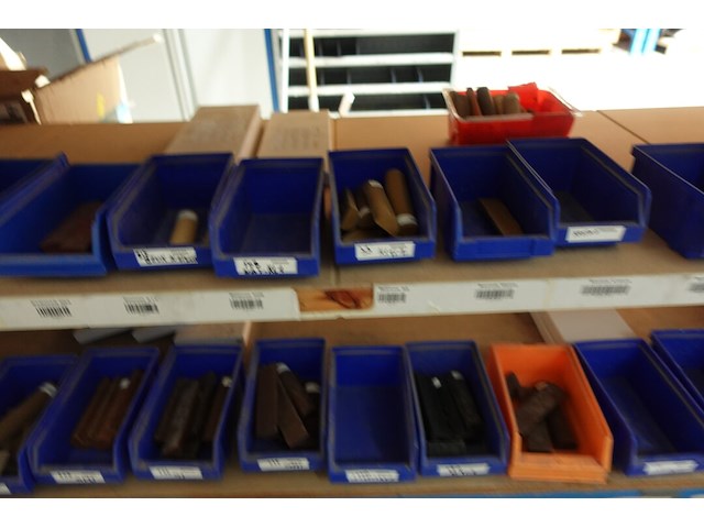 Inhoud rek - afbeelding 6 van  29