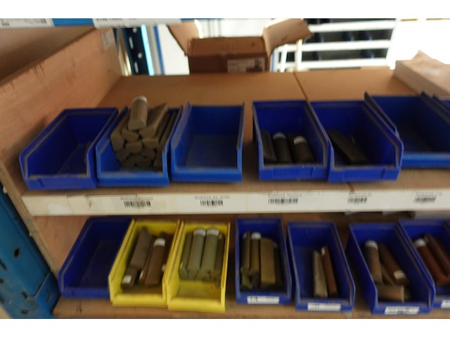 Inhoud rek - afbeelding 7 van  29