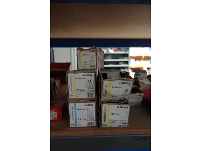 Inhoud rek - afbeelding 9 van  29