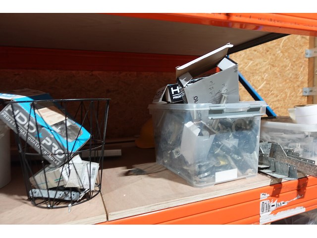 Inhoud rek - afbeelding 13 van  17