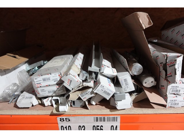 Inhoud rek - afbeelding 11 van  14