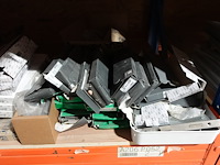 Inhoud rek - afbeelding 9 van  14