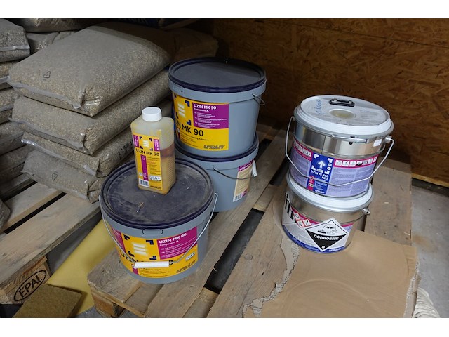 Inhoud rek - afbeelding 13 van  14