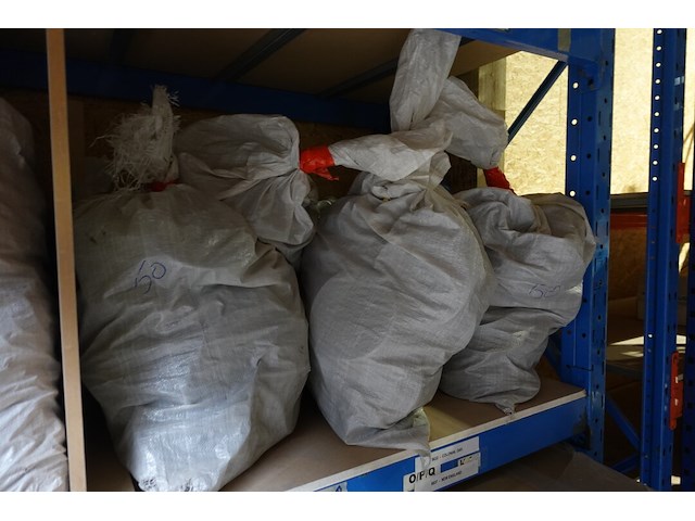 Inhoud rek - afbeelding 5 van  5