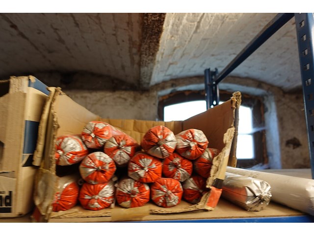 Inhoud rek - afbeelding 2 van  12