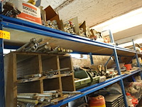 Inhoud rek - afbeelding 1 van  12