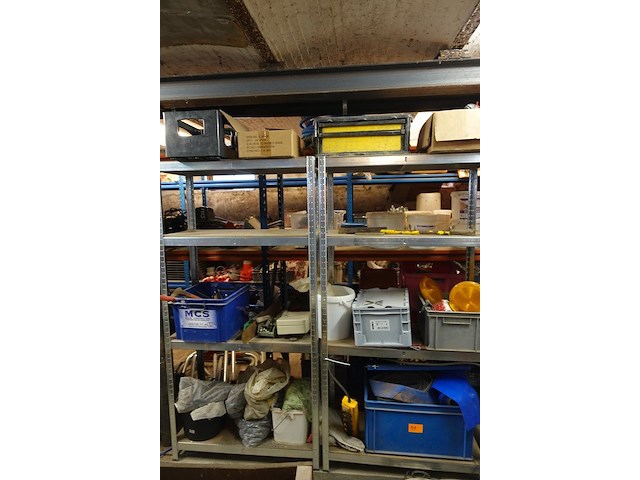 Inhoud rek - afbeelding 4 van  22