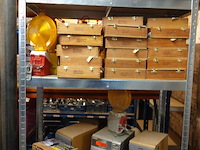 Inhoud rek - afbeelding 11 van  22