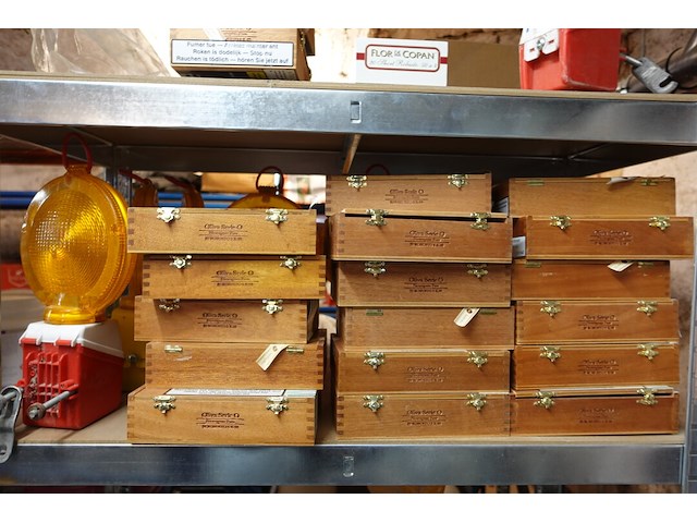 Inhoud rek - afbeelding 14 van  22