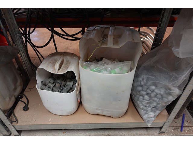 Inhoud rek - afbeelding 19 van  22