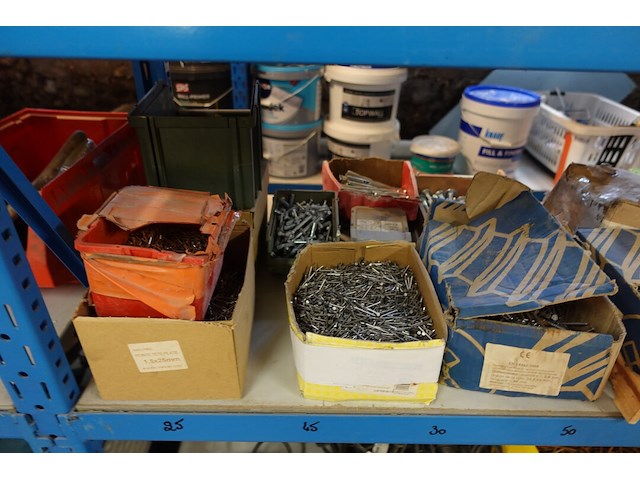 Inhoud rek - afbeelding 2 van  30