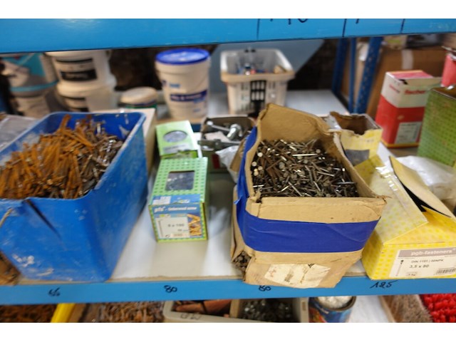 Inhoud rek - afbeelding 4 van  30