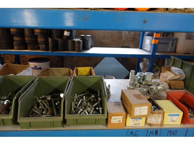 Inhoud rek - afbeelding 28 van  30