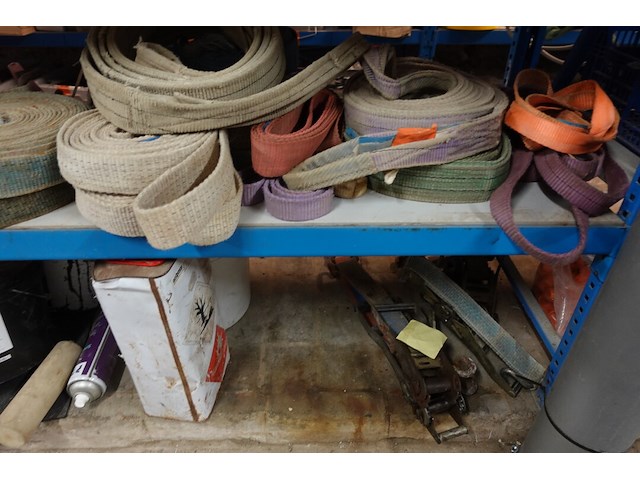 Inhoud rek - afbeelding 8 van  40