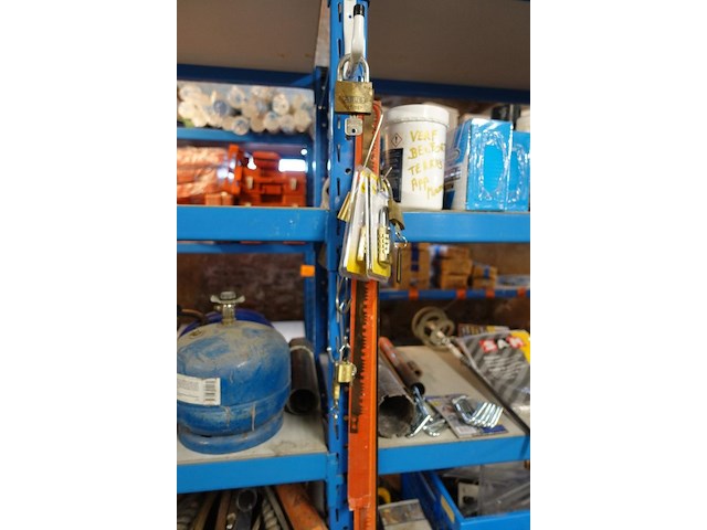 Inhoud rek - afbeelding 11 van  40